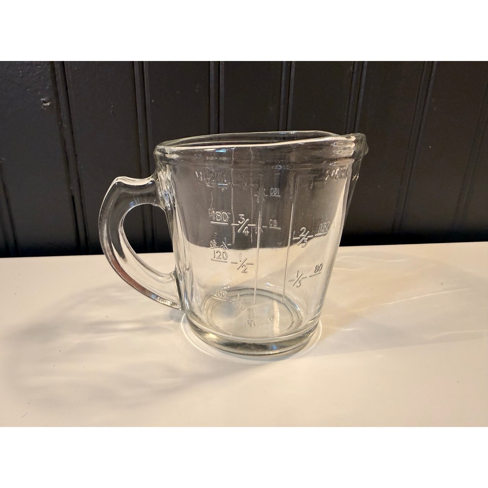 Vintage Anchor Hocking Fire-King Glass Measuring Cup 1 Cup 8oz Clear Embossed